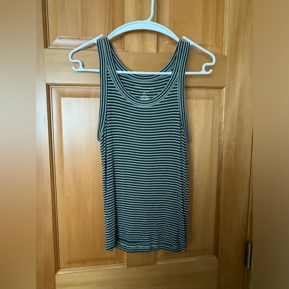 American eagle tank top
